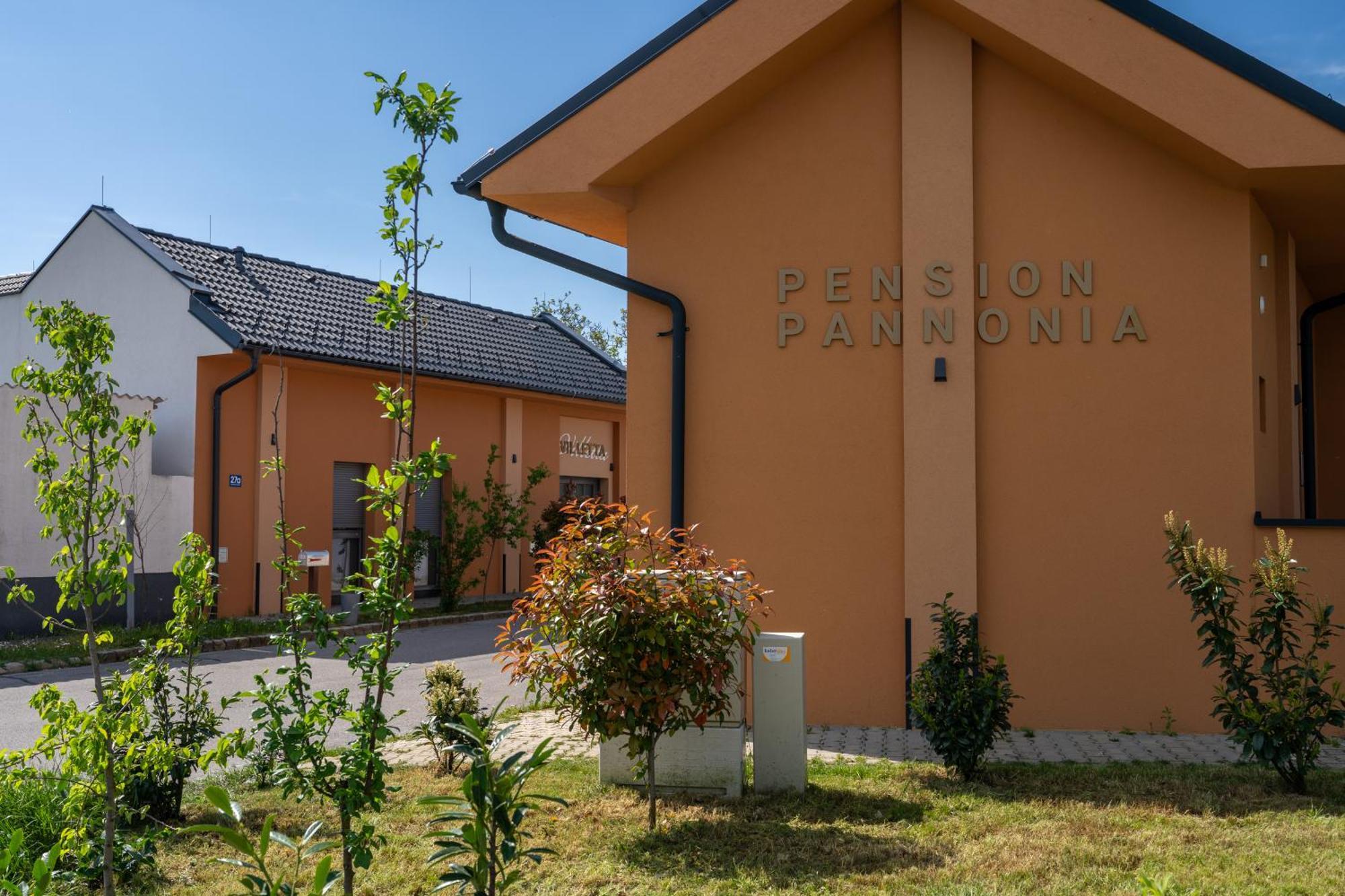 פארנדורף Pension Pannonia מראה חיצוני תמונה